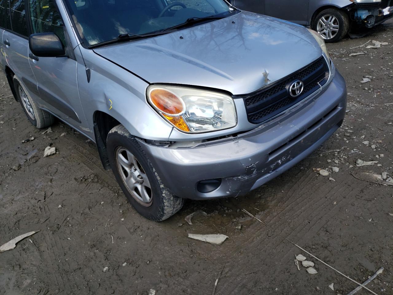 Photo 9 from auction – 2005 TOYOTA RAV4 with VIN JTEHD20V450051745