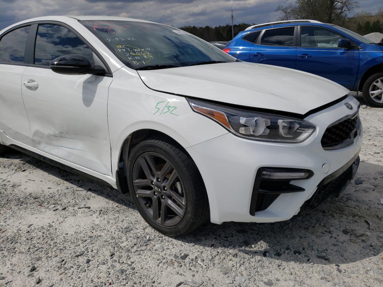 Photo 9 from auction – 2021 KIA FORTE GT L with VIN 3KPF34AD8ME326331