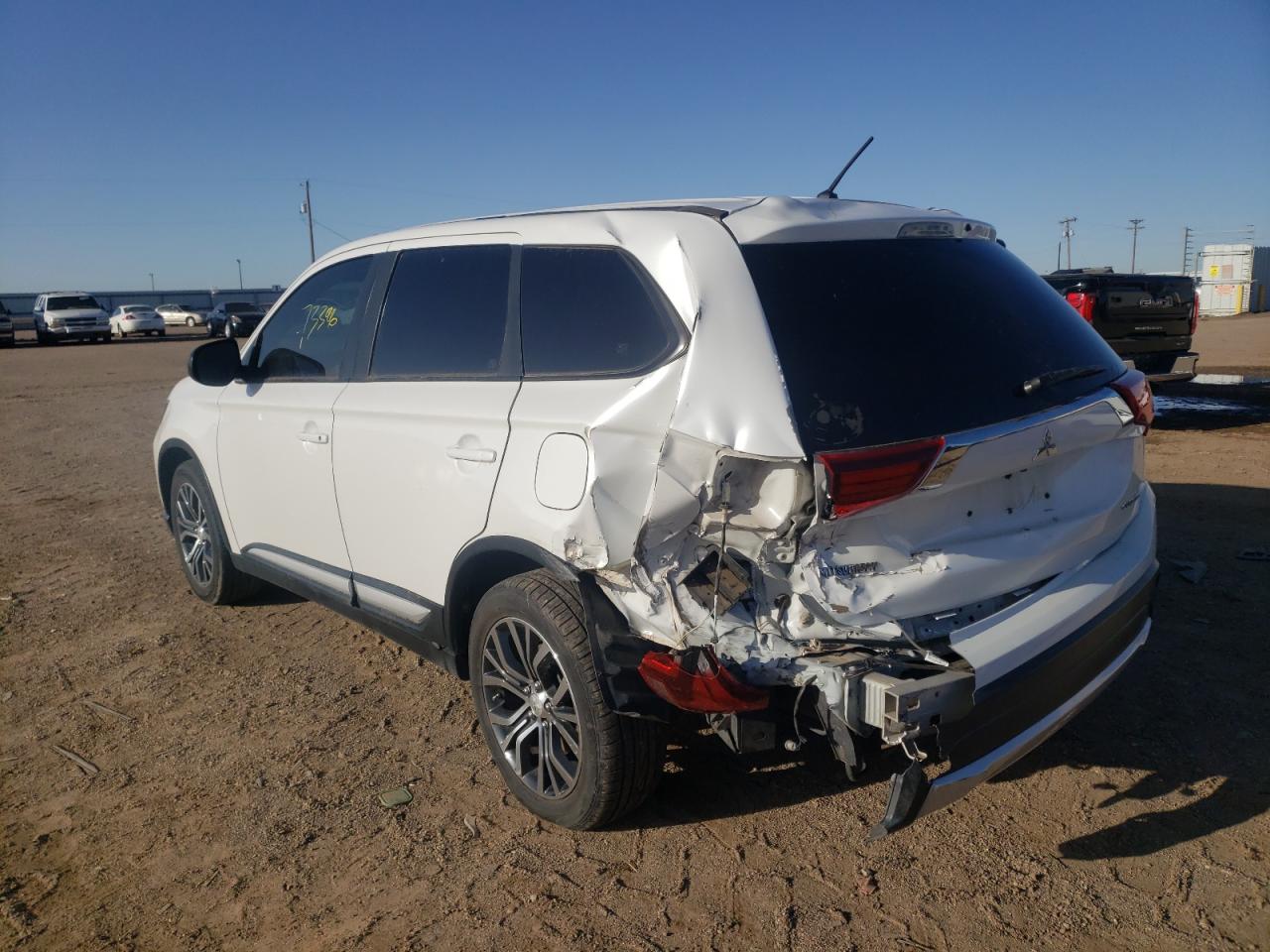 Photo 3 from auction – 2016 MITSUBISHI OUTLANDER with VIN JA4AD2A32GZ015791