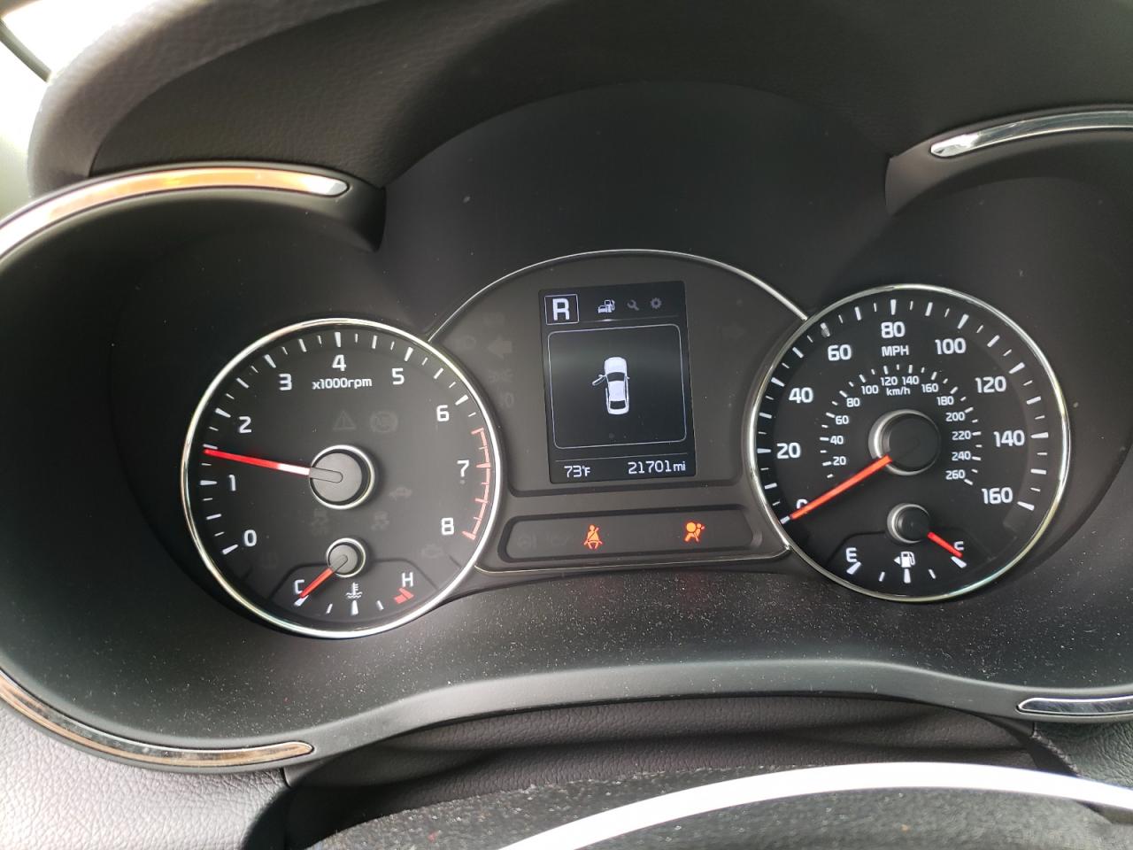 Photo 8 from auction – 2018 KIA FORTE LX with VIN 3KPFK4A75JE271491
