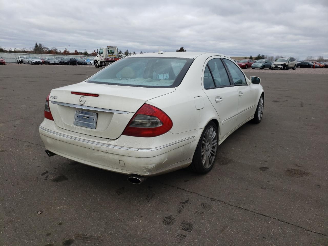 Photo 4 from auction – 2007 MERCEDES-BENZ E 350 with VIN WDBUF56X07B115437