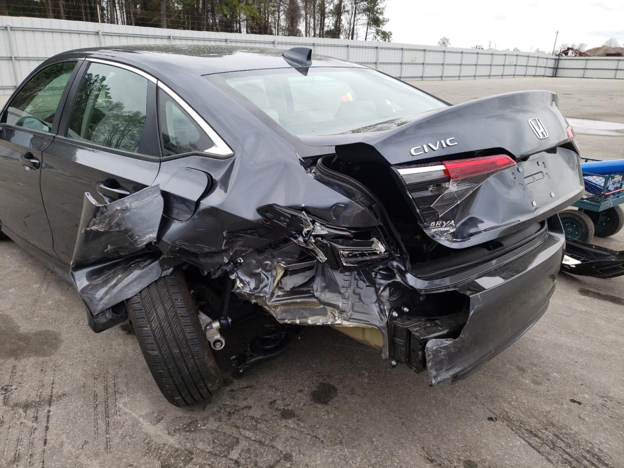 Photo 9 from auction – 2022 HONDA CIVIC LX with VIN 2HGFE2F29NH511629