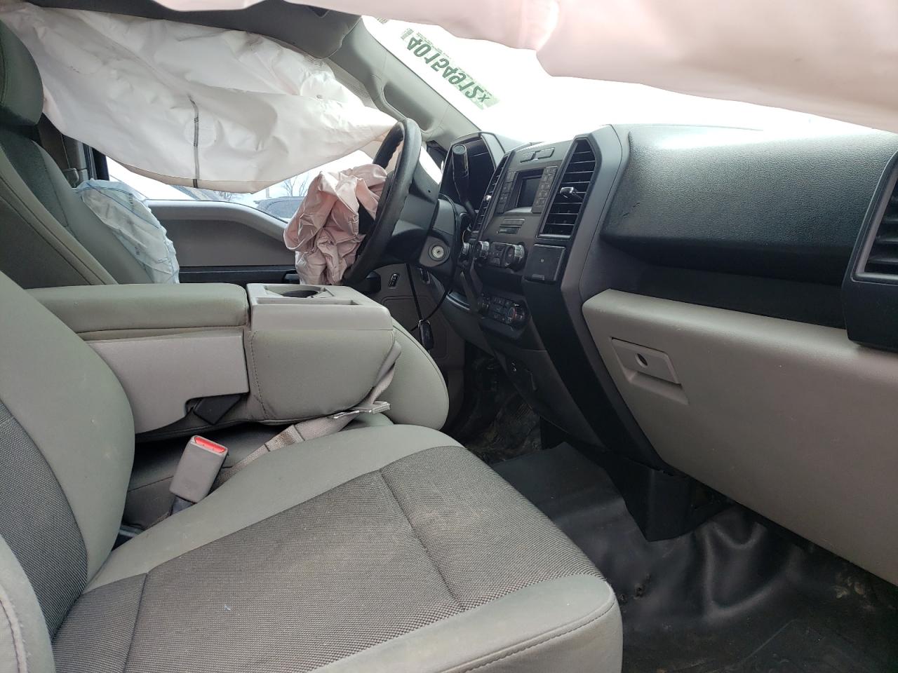 Photo 5 from auction – 2015 FORD F150 SUPER with VIN 1FTFX1EF5FKD99400