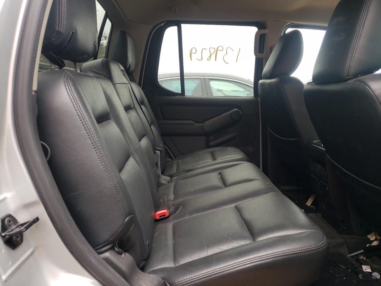 Photo 6 from auction – 2009 FORD EXPLORER S with VIN 1FMEU31E49UA31095
