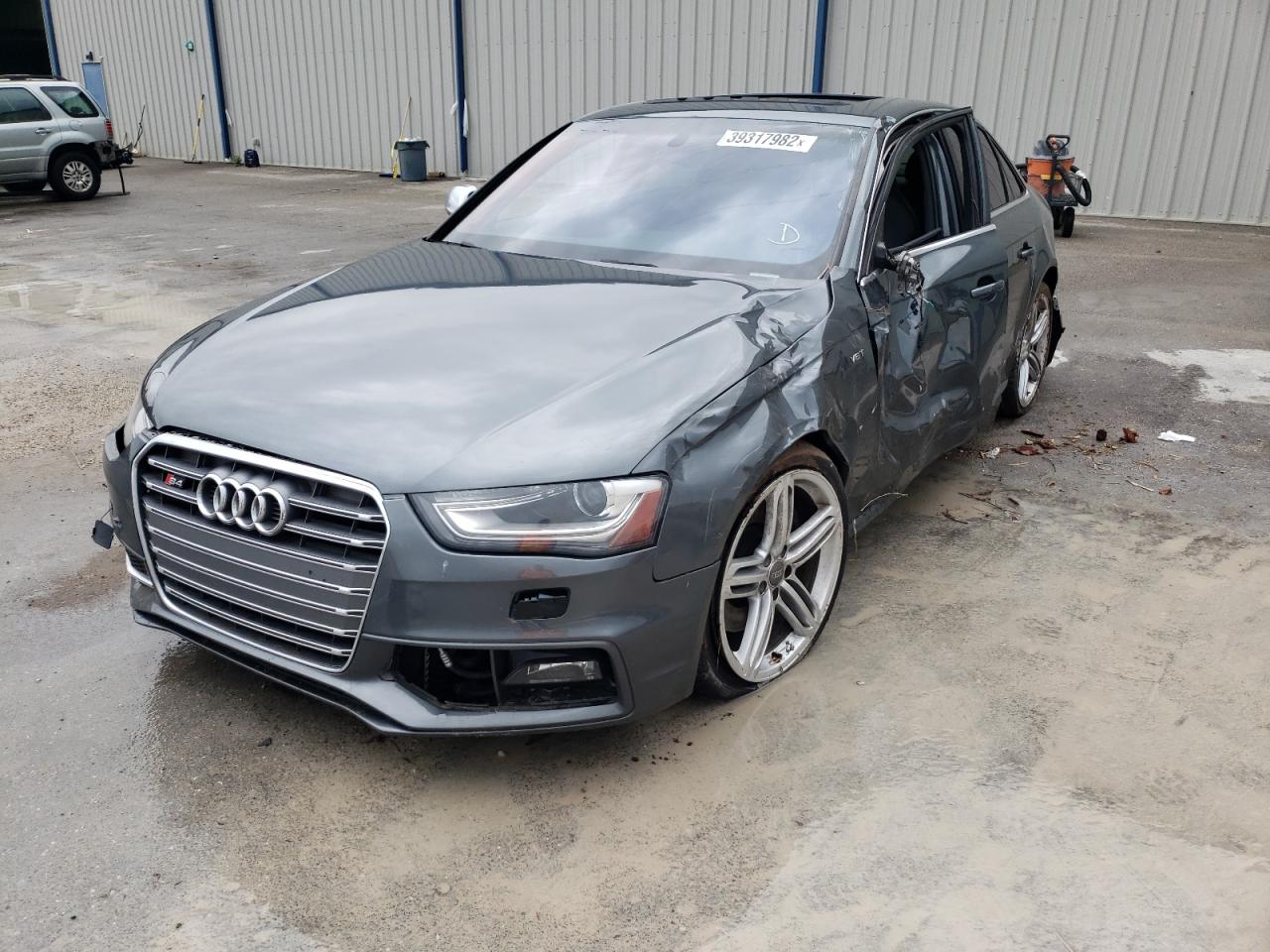 Photo 2 from auction – 2015 AUDI S4 PREMIUM with VIN WAUBGAFL8FA021268