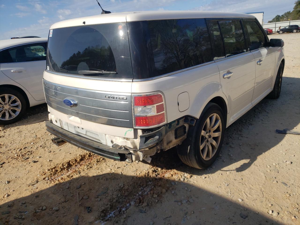 Photo 4 from auction – 2011 FORD FLEX LIMIT with VIN 2FMGK5DC4BBD31820