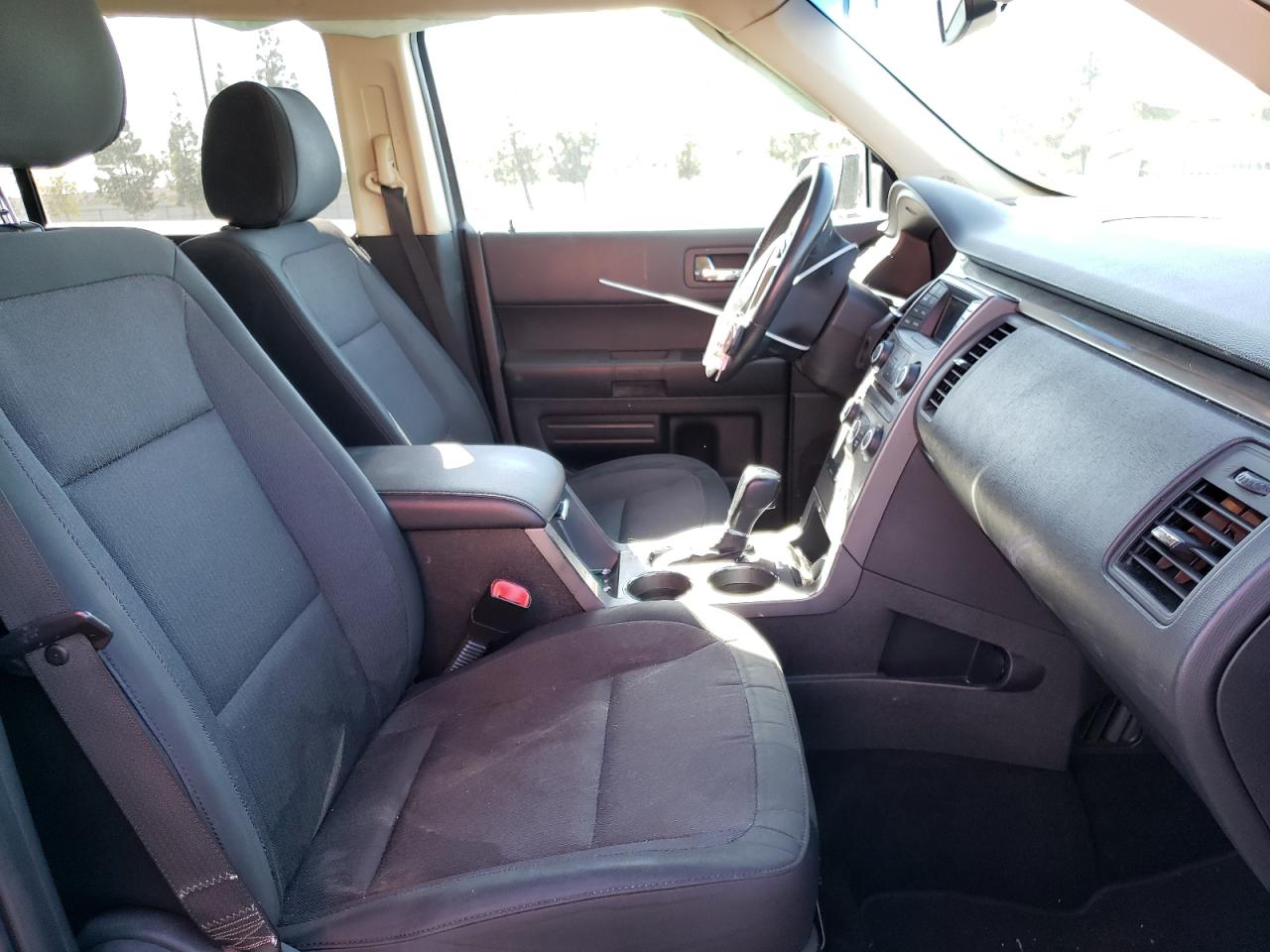 Photo 5 from auction – 2018 FORD FLEX with VIN 2FMGK5B89JBA06786