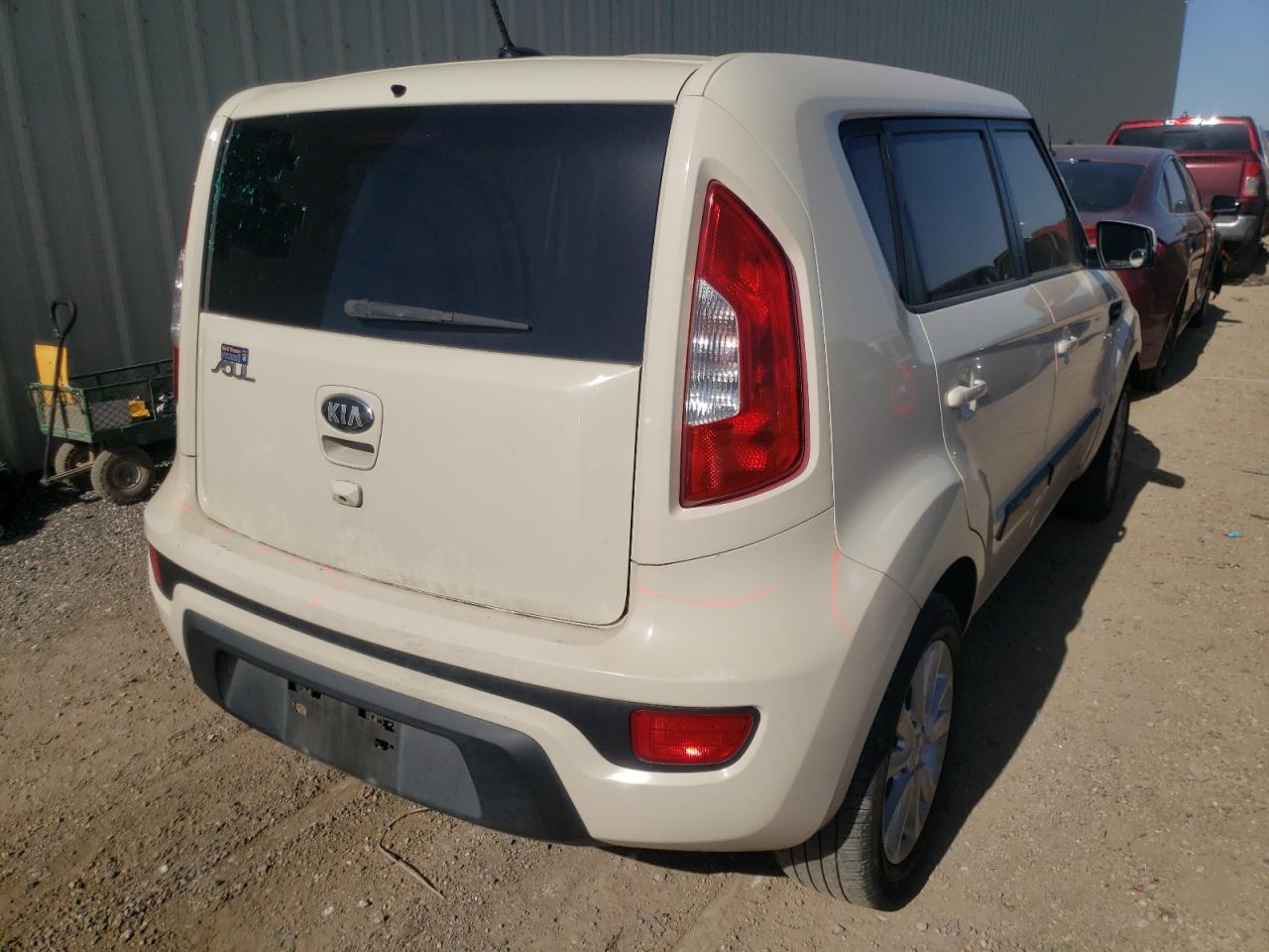 Photo 4 from auction – 2013 KIA SOUL + with VIN KNDJT2A66D7522316