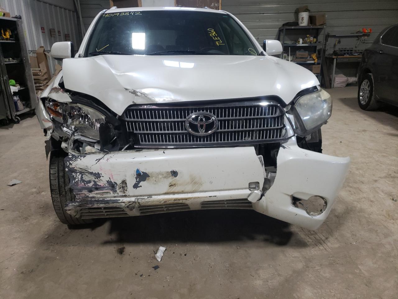 Photo 9 from auction – 2009 TOYOTA HIGHLANDER with VIN JTEEW44A192032614