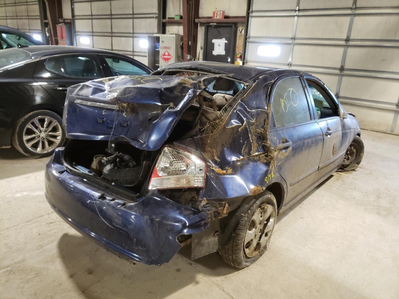 Photo 4 from auction – 2007 KIA SPECTRA EX with VIN KNAFE121375463879