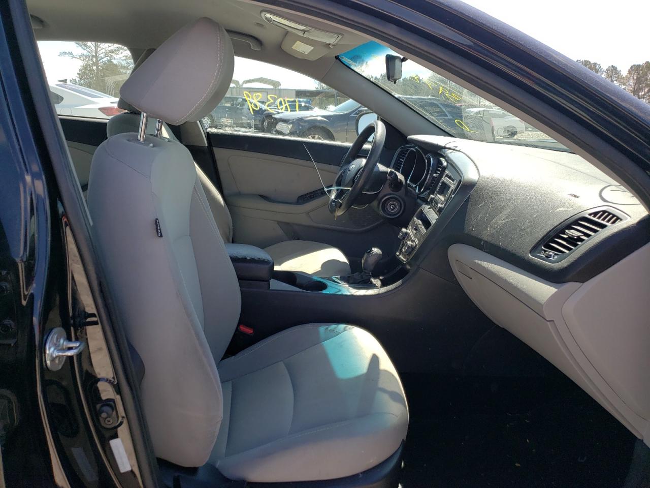 Photo 5 from auction – 2013 KIA OPTIMA LX with VIN 5XXGM4A79DG184672