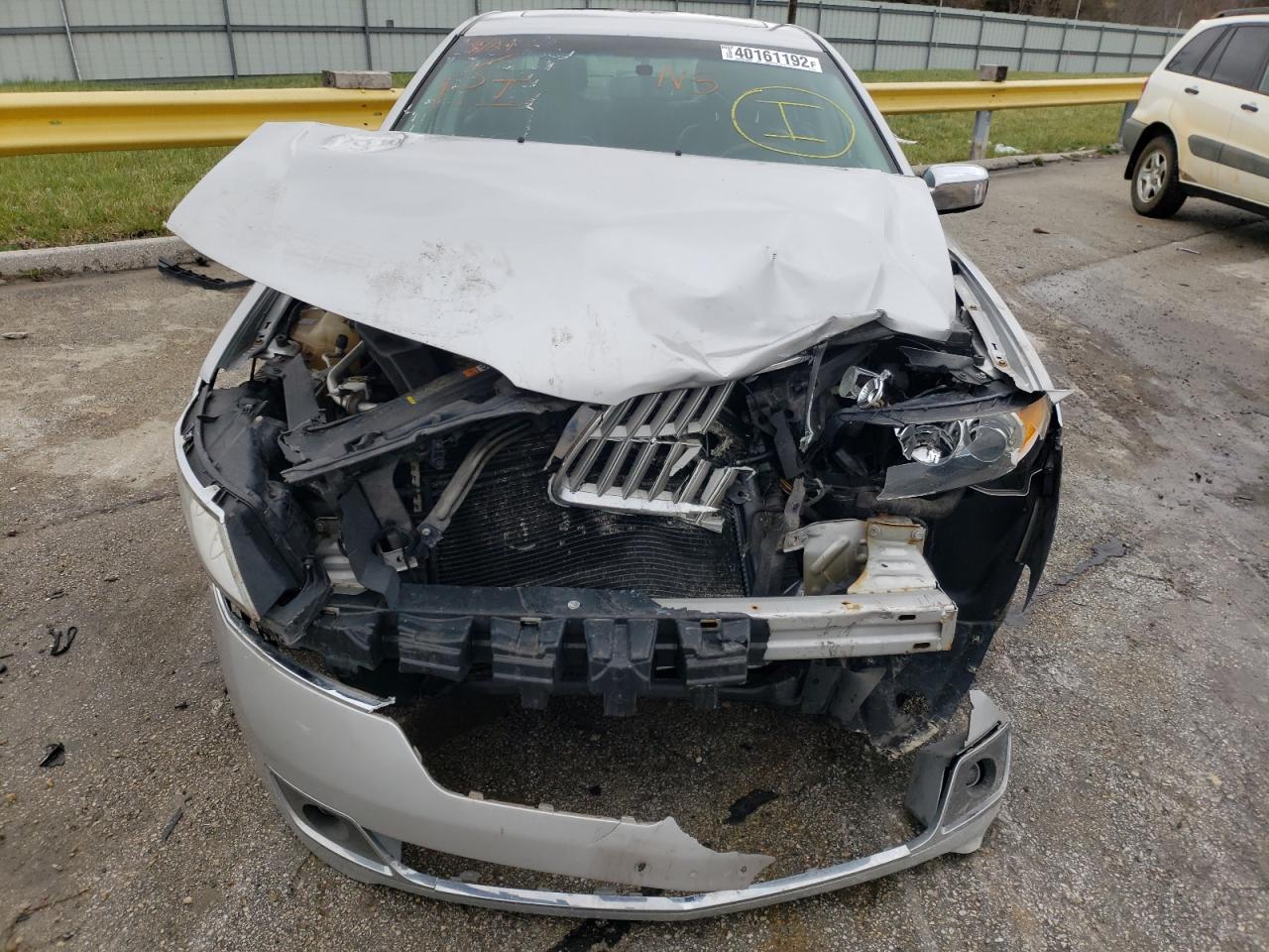 Photo 9 from auction – 2012 LINCOLN MKZ with VIN 3LNHL2JC3CR816358