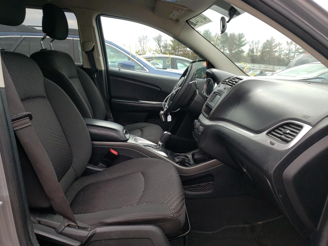 Photo 5 from auction – 2017 DODGE JOURNEY SE with VIN 3C4PDCAB2HT673052