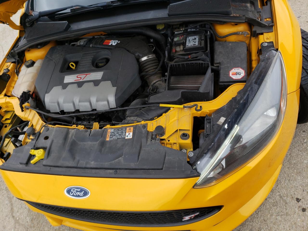 Photo 7 from auction – 2016 FORD FOCUS ST with VIN 1FADP3L95GL220371
