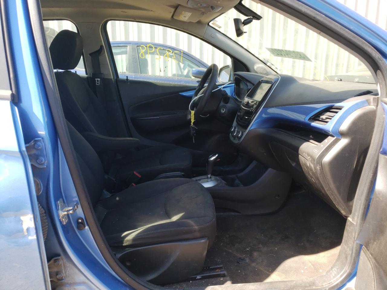 Photo 5 from auction – 2016 CHEVROLET SPARK 1LT with VIN KL8CD6SA8GC606626