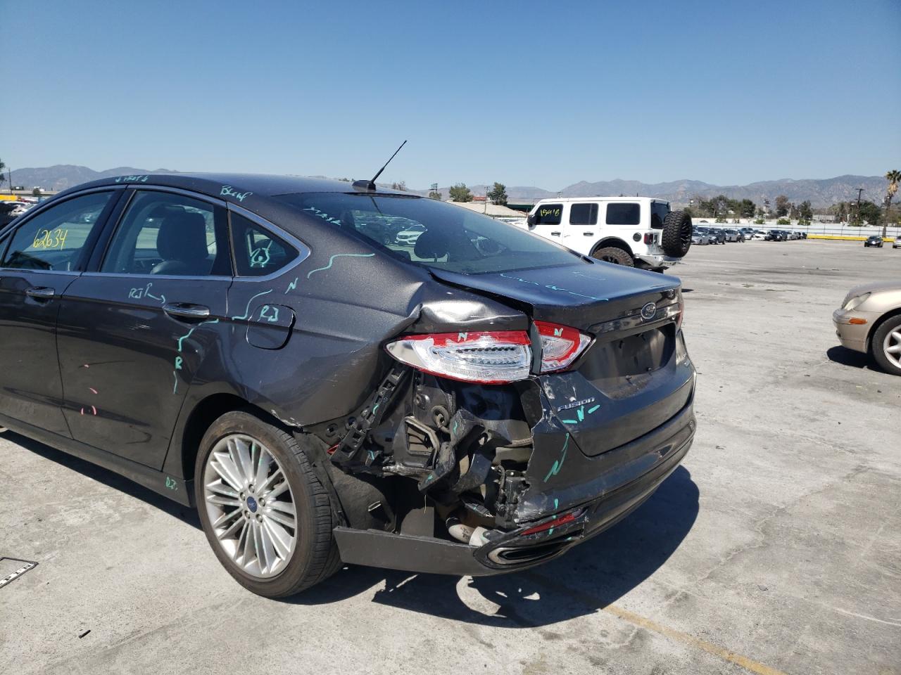 Photo 9 from auction – 2016 FORD FUSION SE with VIN 3FA6P0H94GR133997