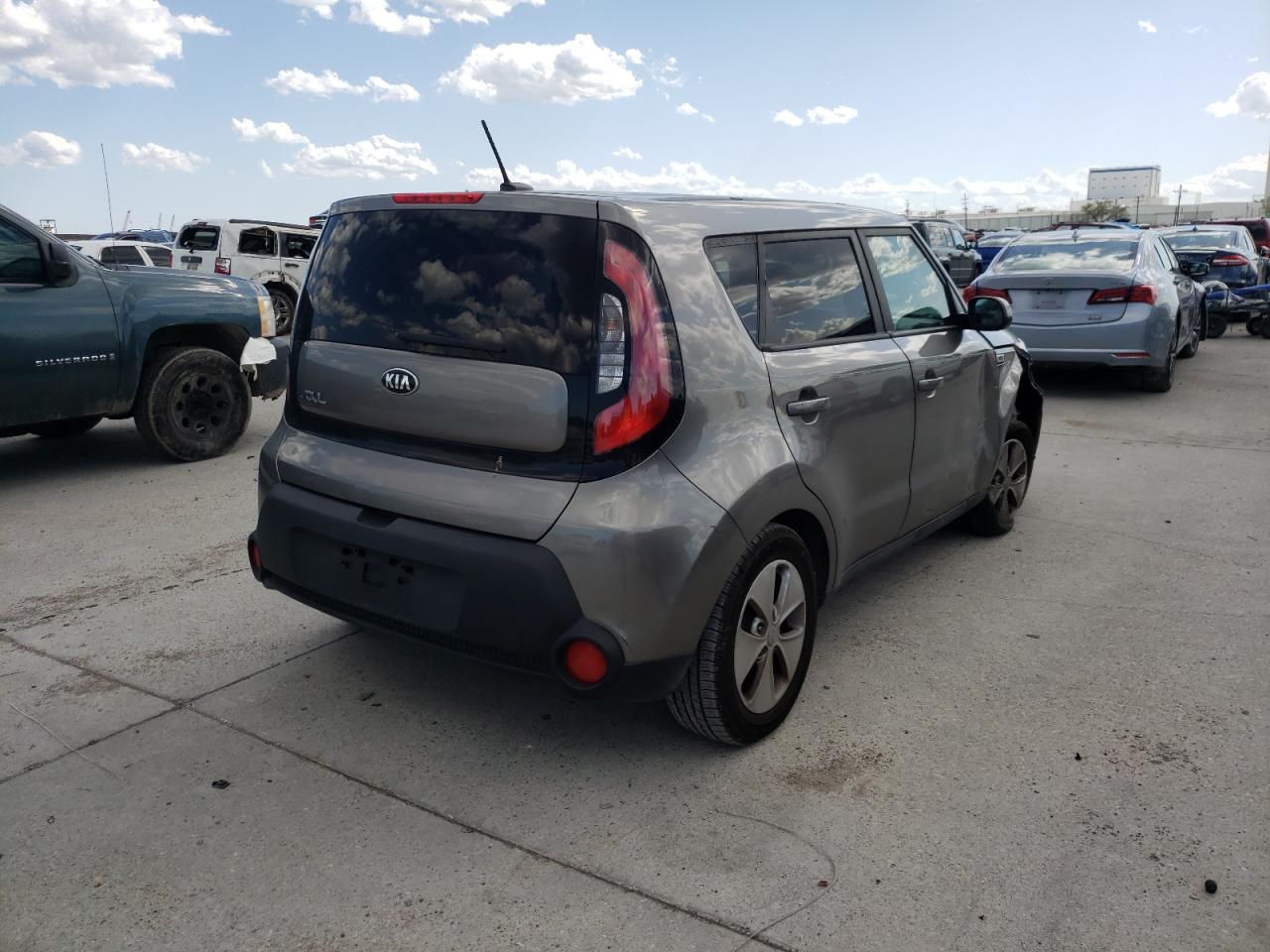 Photo 4 from auction – 2016 KIA SOUL with VIN KNDJN2A22G7368019