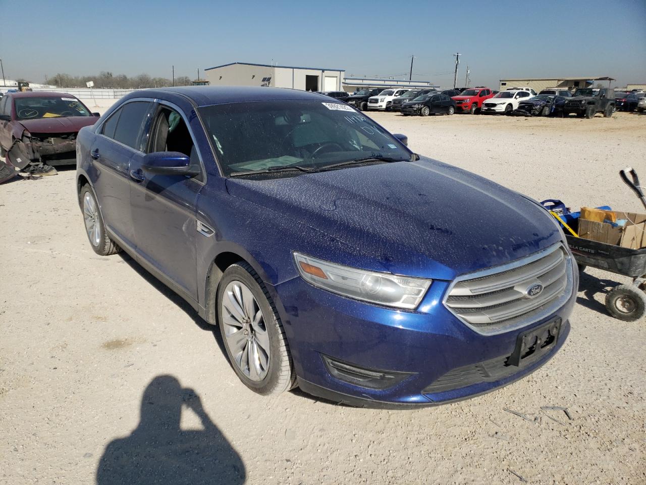 FORD TAURUS SEL 2013 with VIN 1FAHP2E81DG172761 - Photo from auction