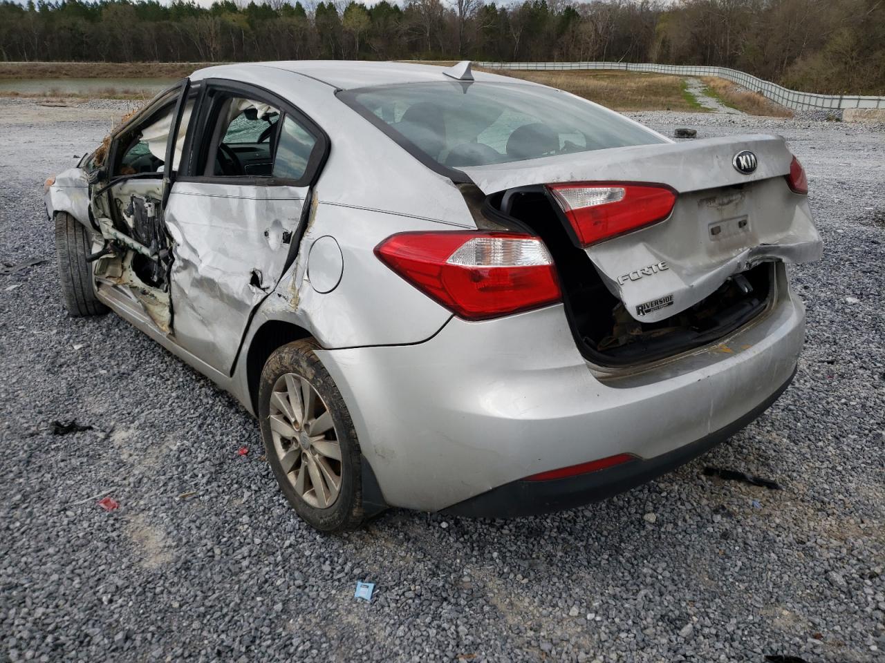 Photo 3 from auction – 2016 KIA FORTE with VIN KNAFX4A61G5612587