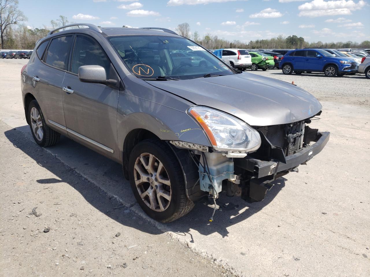 NISSAN ROGUE S 2011 with VIN JN8AS5MT5BW568460 - Photo from auction
