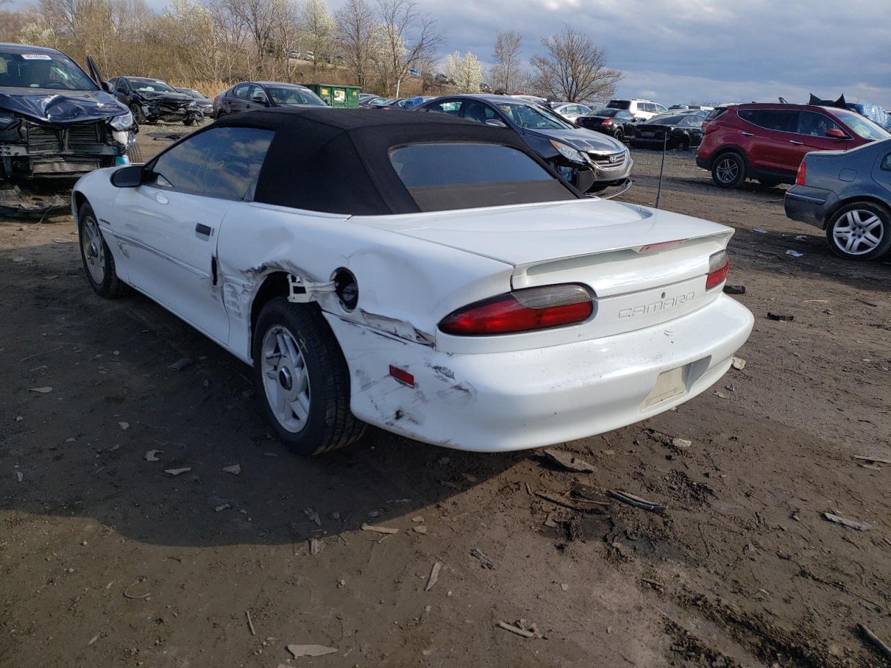 Photo 3 from auction – 1994 CHEVROLET CAMARO with VIN 2G1FP32S2R2174775