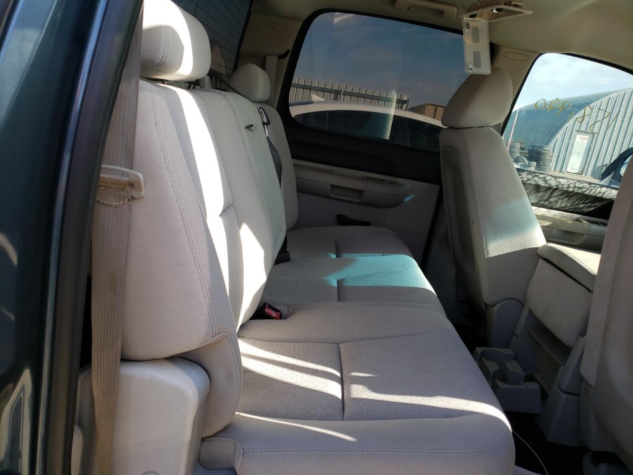 Photo 6 from auction – 2007 CHEVROLET SILVERADO with VIN 2GCEC13C271546578