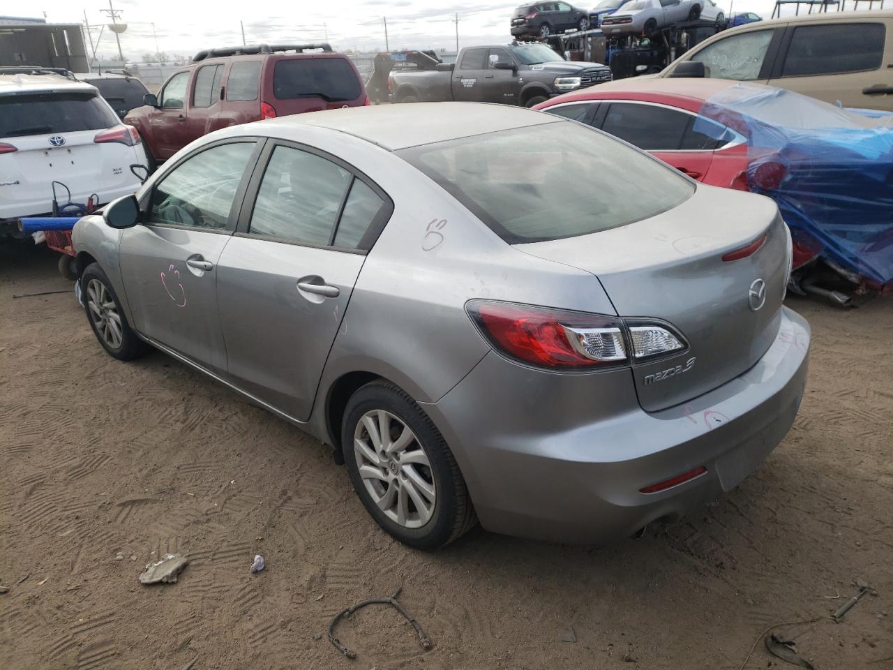 Photo 3 from auction – 2012 MAZDA 3 I with VIN JM1BL1V89C1596647