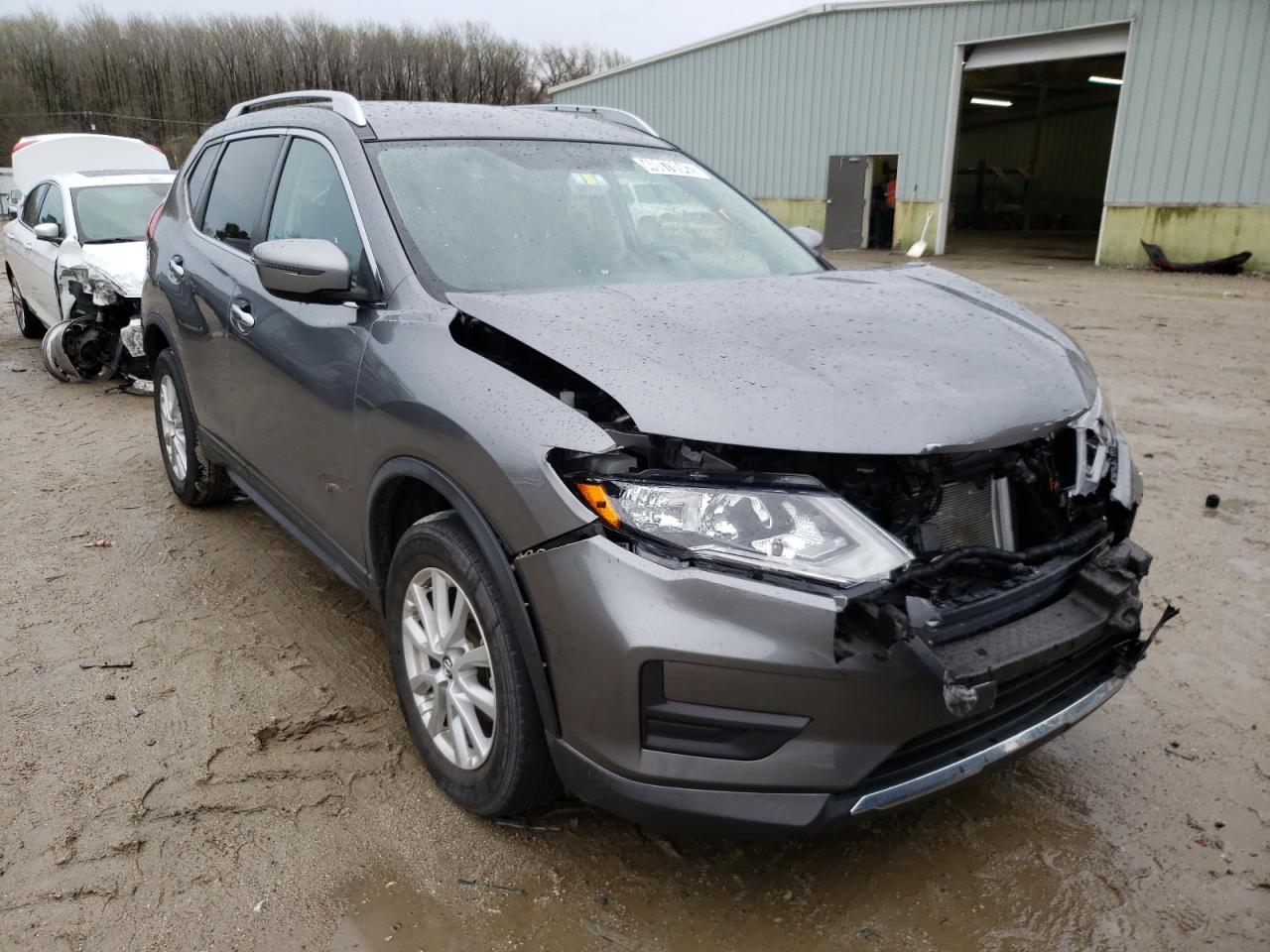NISSAN ROGUE S 2018 with VIN KNMAT2MV0JP578055 - Photo from auction
