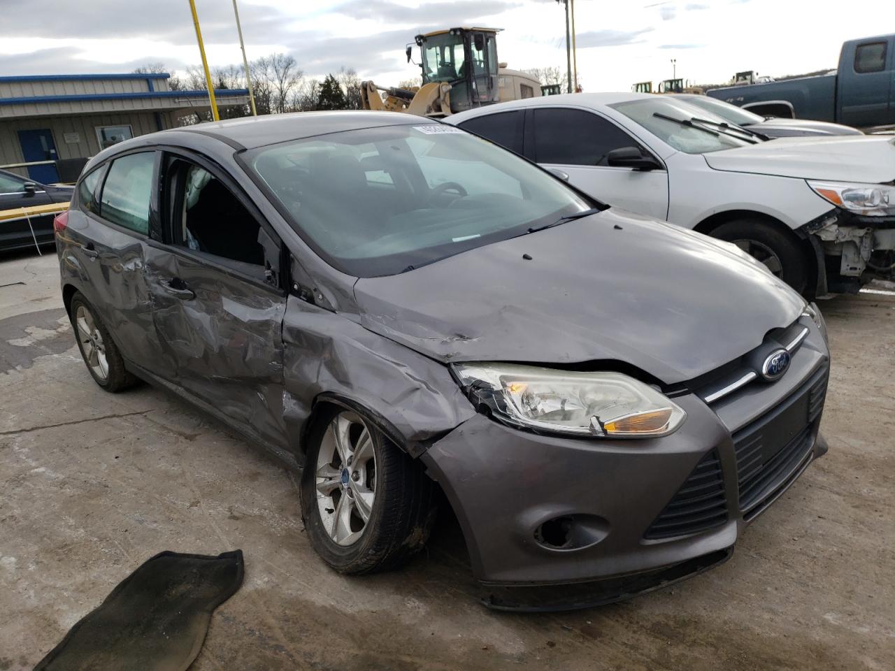 FORD FOCUS SE 2014 with VIN 1FADP3K20EL135360 - Photo from auction