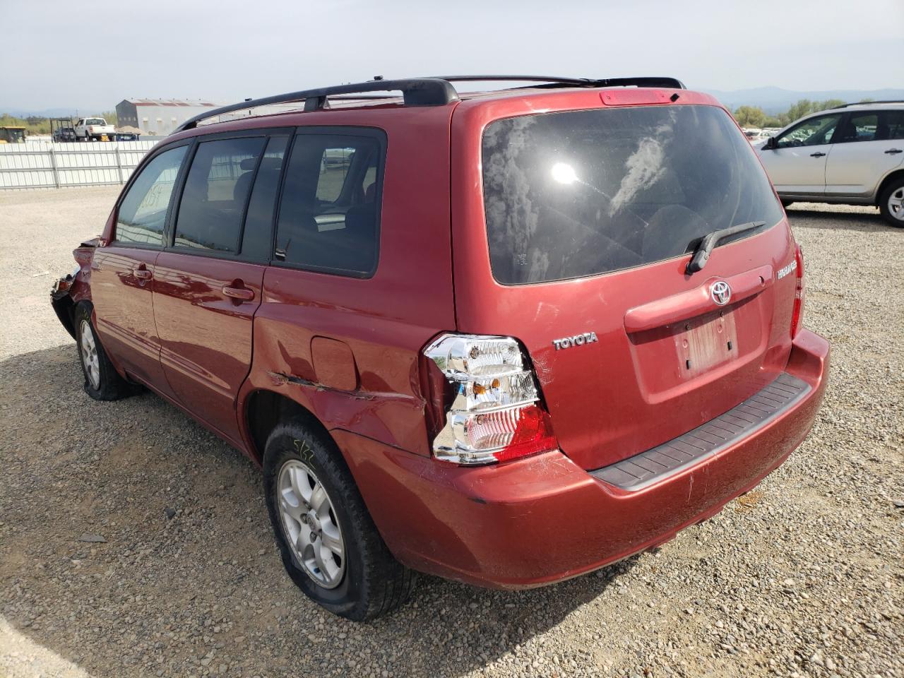 Photo 3 from auction – 2002 TOYOTA HIGHLANDER with VIN JTEGD21A420040148