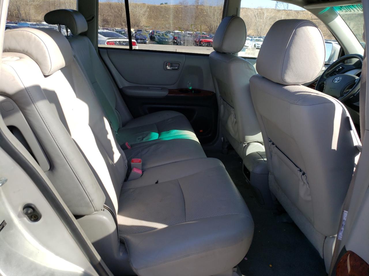 Photo 6 from auction – 2006 TOYOTA HIGHLANDER with VIN JTEEP21A360179322