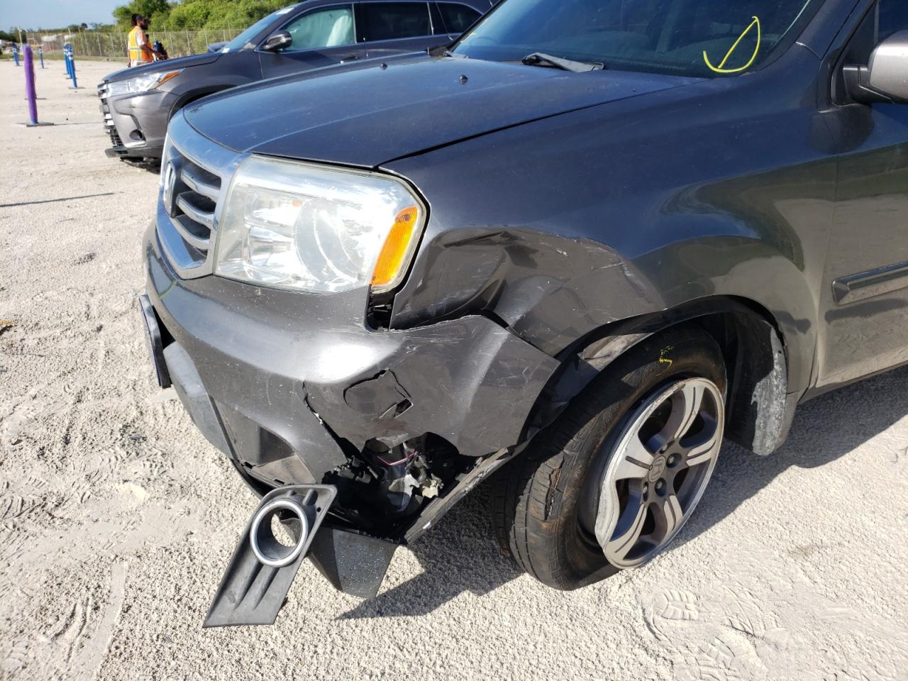 Photo 9 from auction – 2012 HONDA PILOT EXL with VIN 5FNYF3H50CB025781