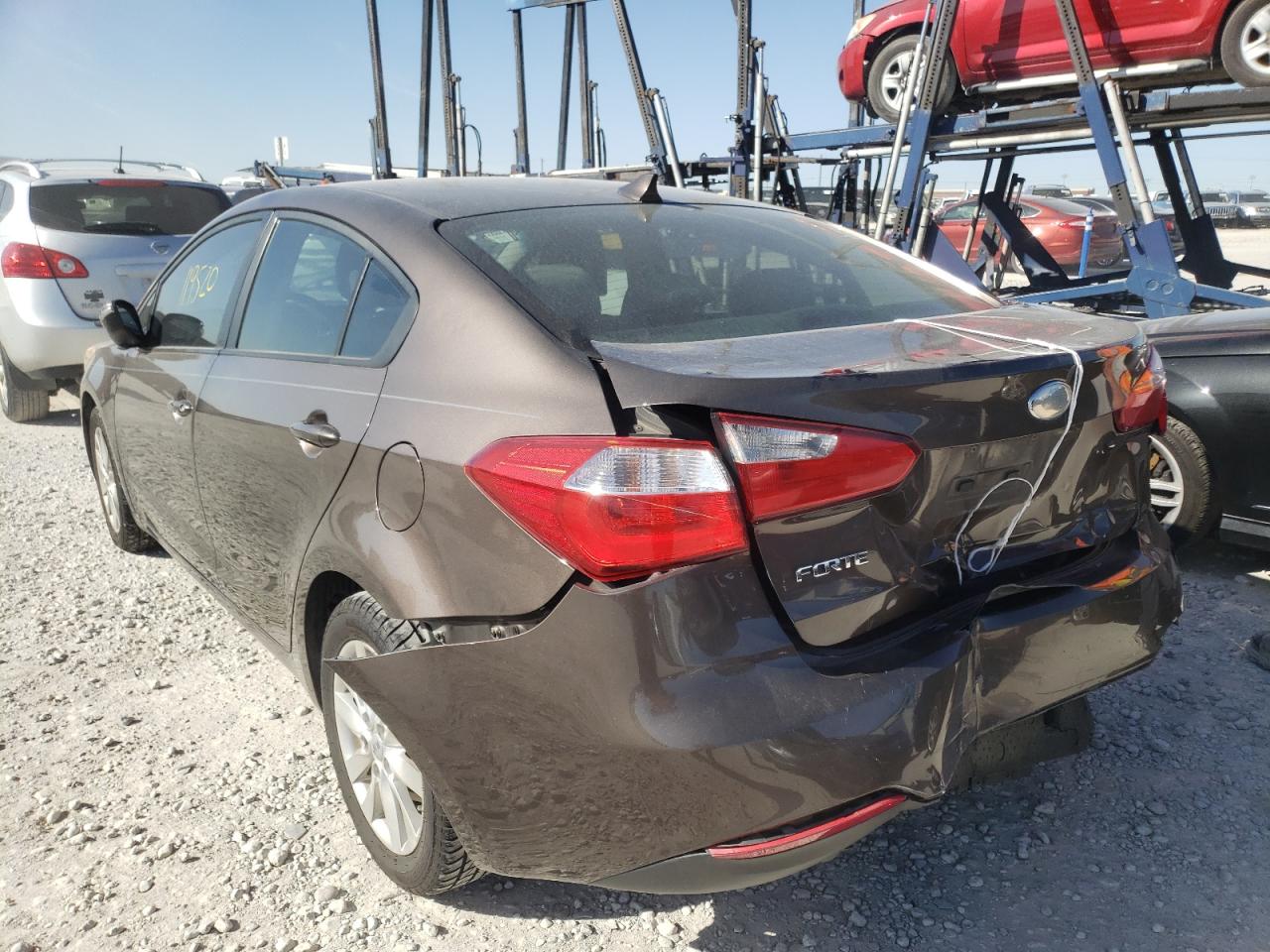 Photo 3 from auction – 2014 KIA FORTE LX with VIN KNAFX4A62E5216293