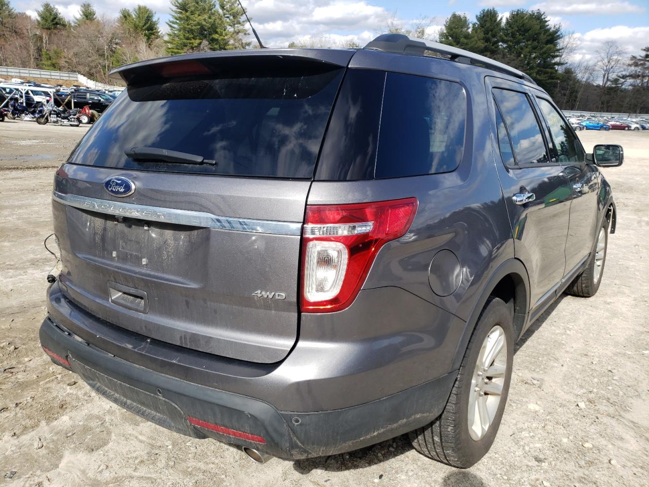 Photo 4 from auction – 2014 FORD EXPLORER X with VIN 1FM5K8D83EGB06032