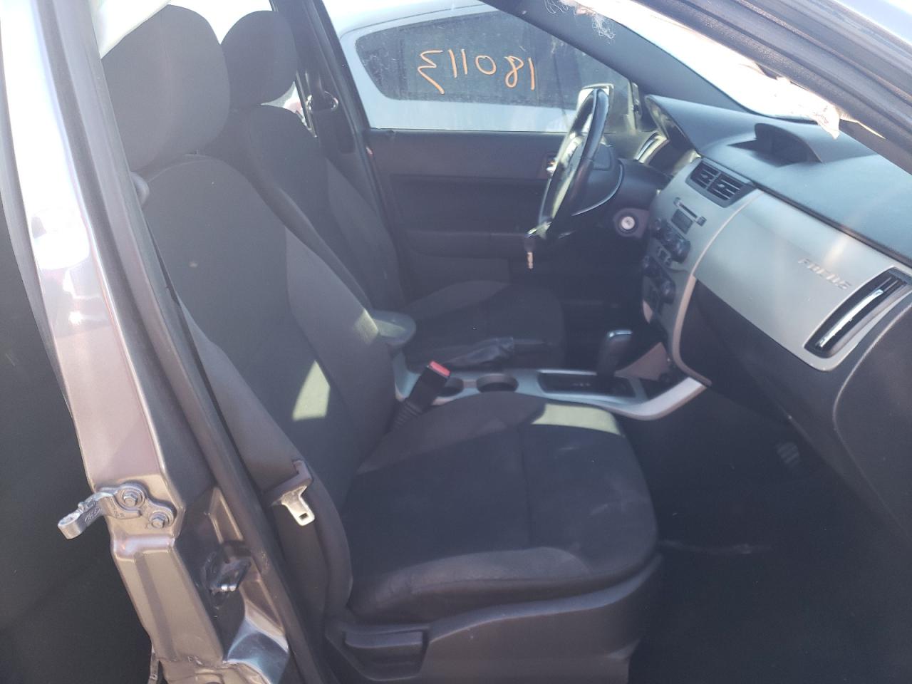 Photo 5 from auction – 2011 FORD FOCUS SES with VIN 1FAHP3GN9BW121763