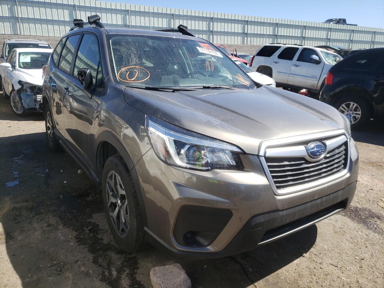 SUBARU FORESTER P 2019 with VIN JF2SKAGC5KH578609 - Photo from auction