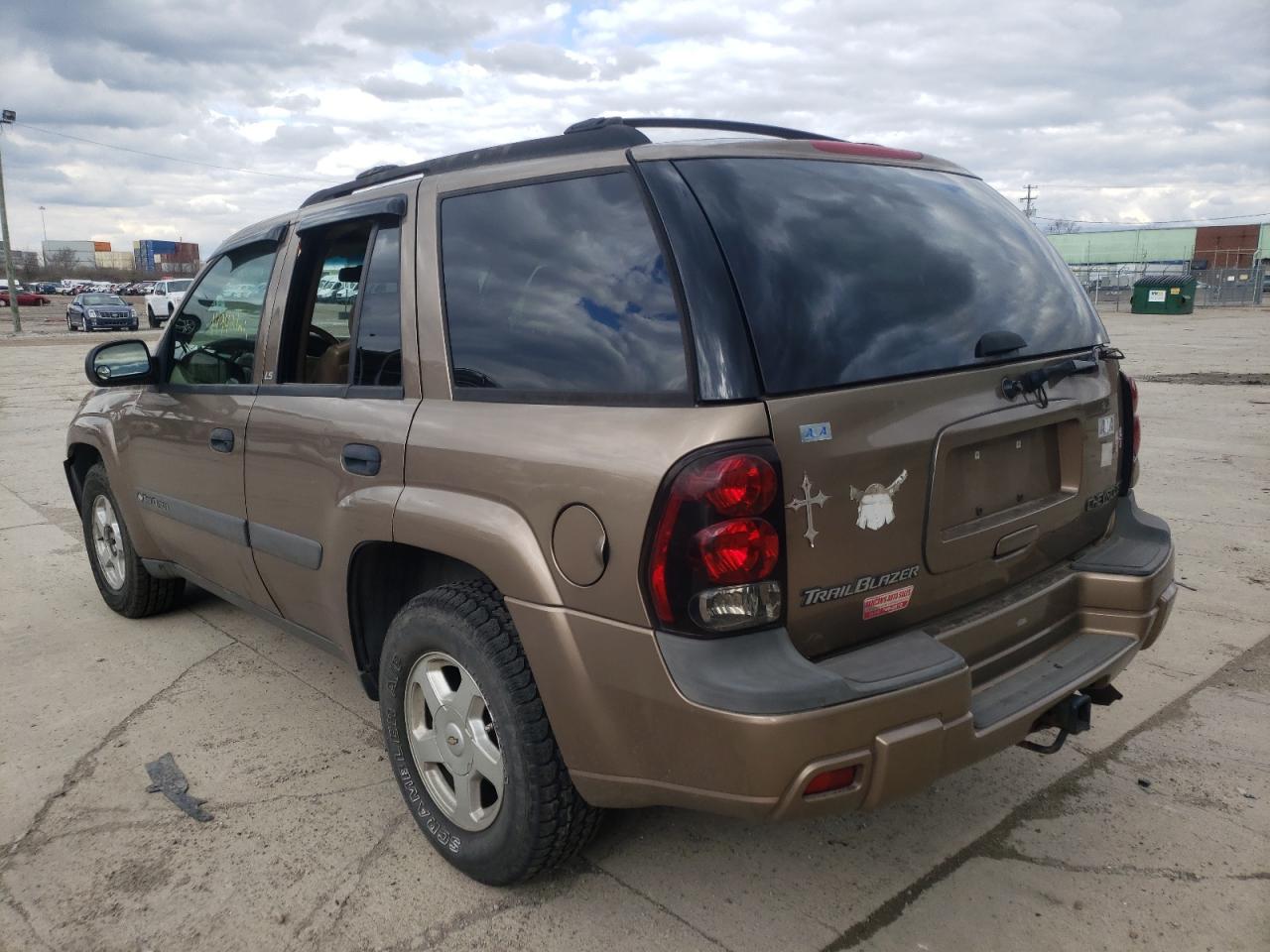 Photo 3 from auction – 2003 CHEVROLET TRAILBLAZE with VIN 1GNDT13S832185166