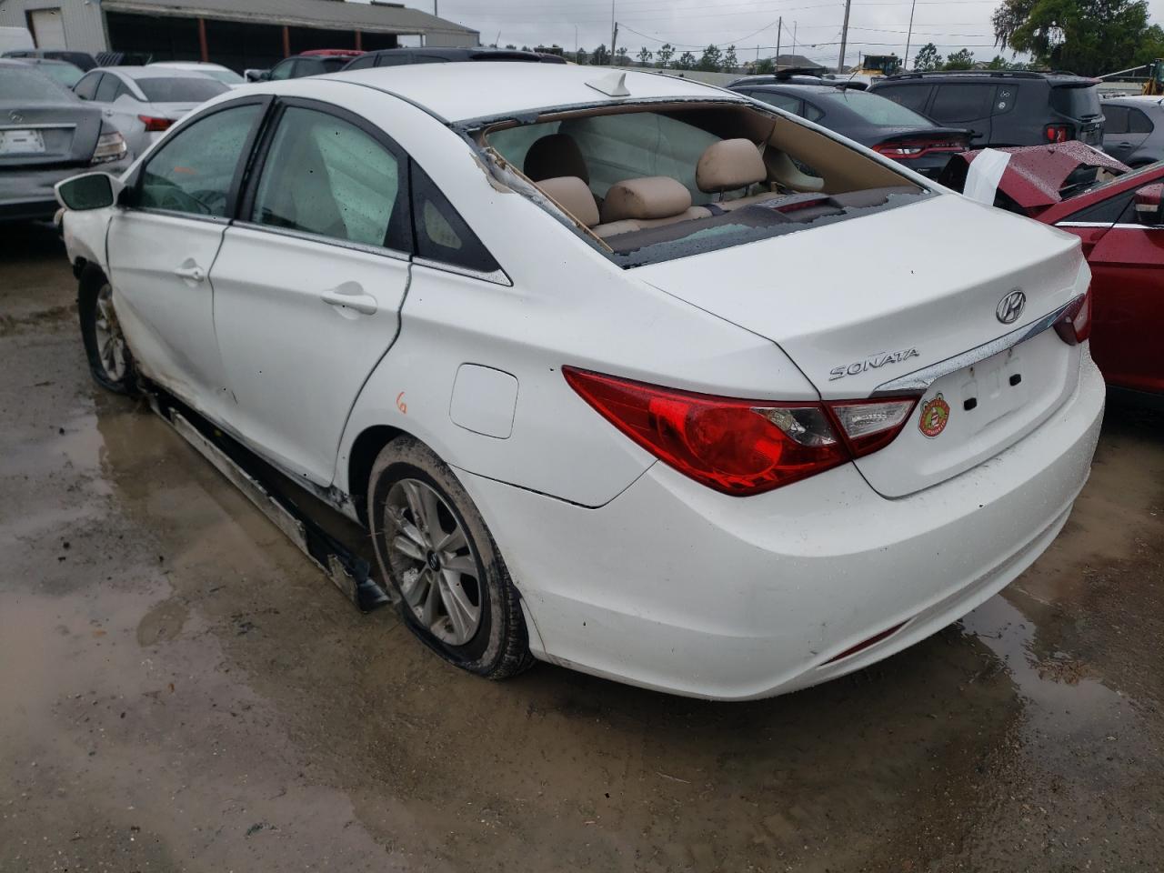 Photo 3 from auction – 2013 HYUNDAI SONATA GLS with VIN 5NPEB4AC7DH510631