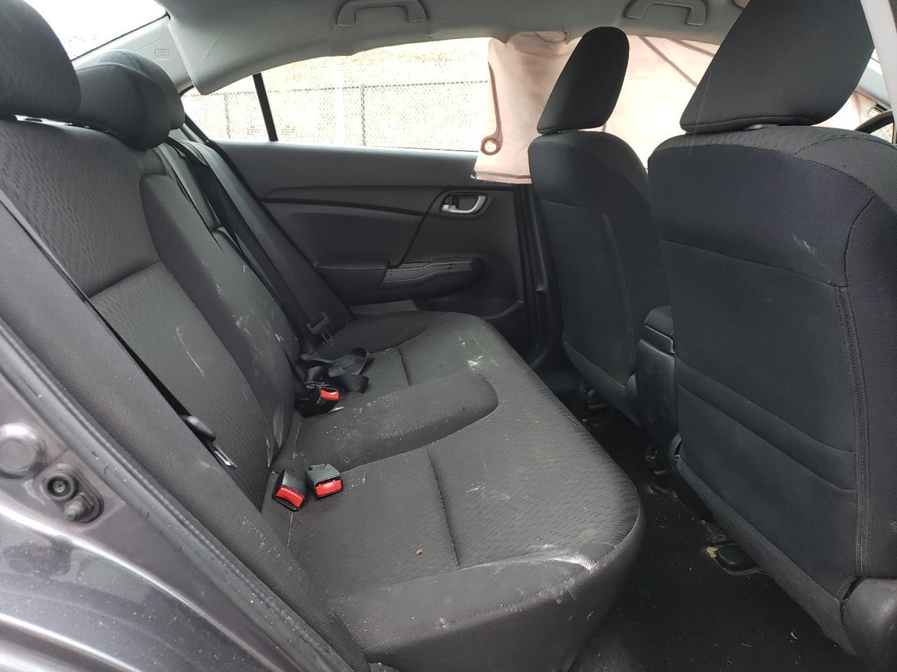 Photo 6 from auction – 2015 HONDA CIVIC SE with VIN 2HGFB2F77FH528841