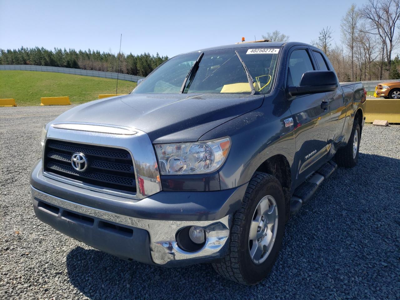 Photo 2 from auction – 2008 TOYOTA TUNDRA DOU with VIN 5TBBV54178S522930