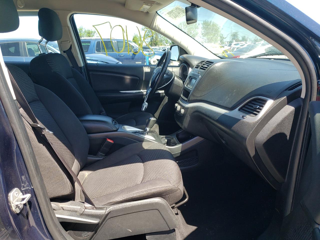 Photo 5 from auction – 2015 DODGE JOURNEY SE with VIN 3C4PDCABXFT617731