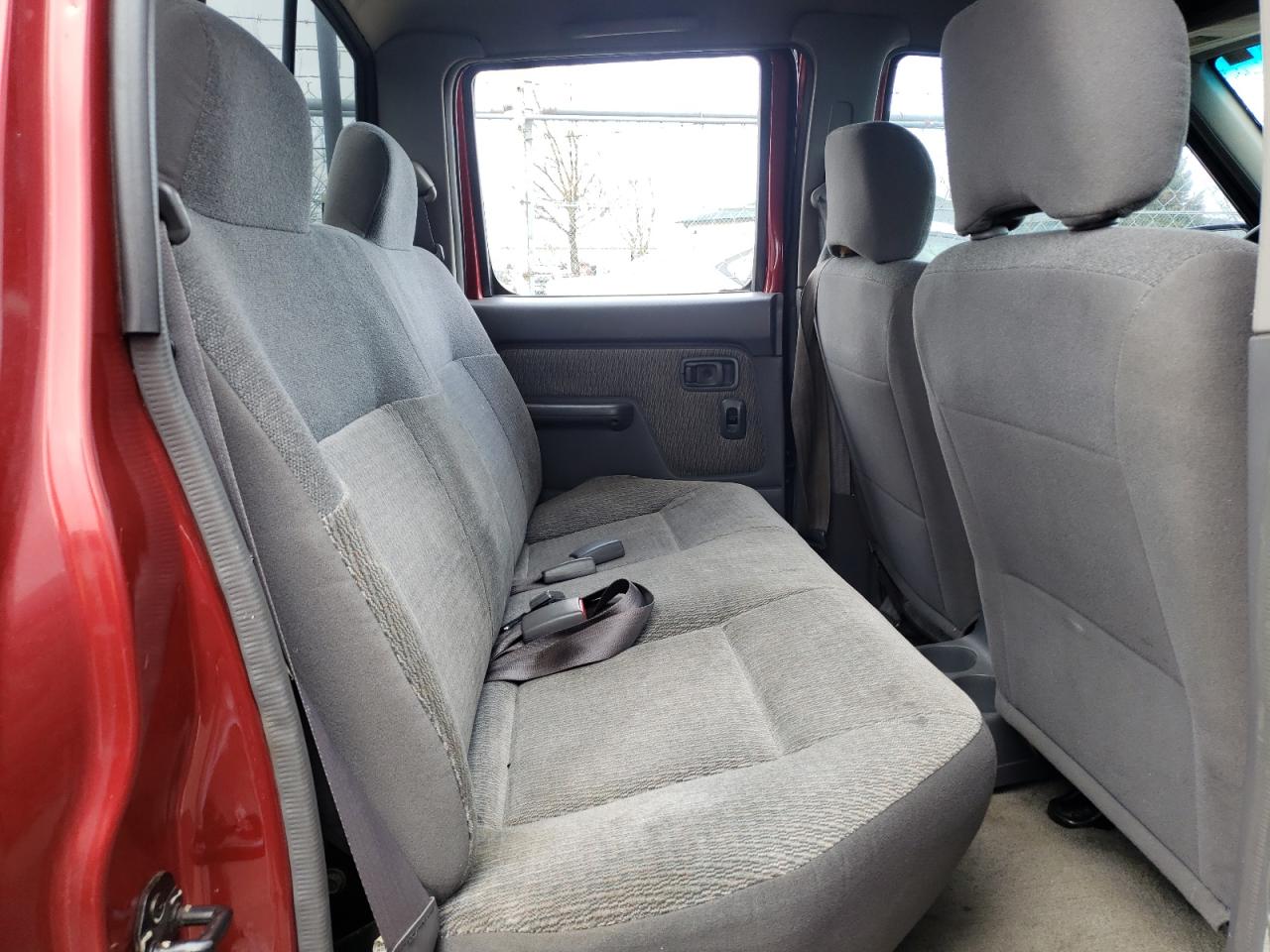Photo 6 from auction – 2000 NISSAN FRONTIER C with VIN 1N6ED27Y6YC400749