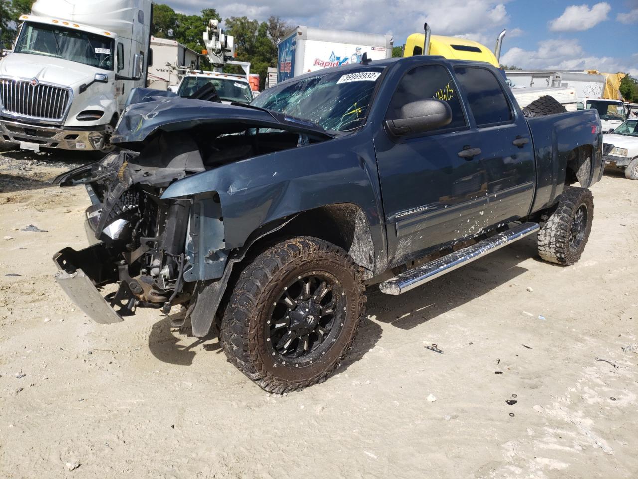 Photo 2 from auction – 2013 CHEVROLET SILVERADO with VIN 1GC1KXC87DF242859