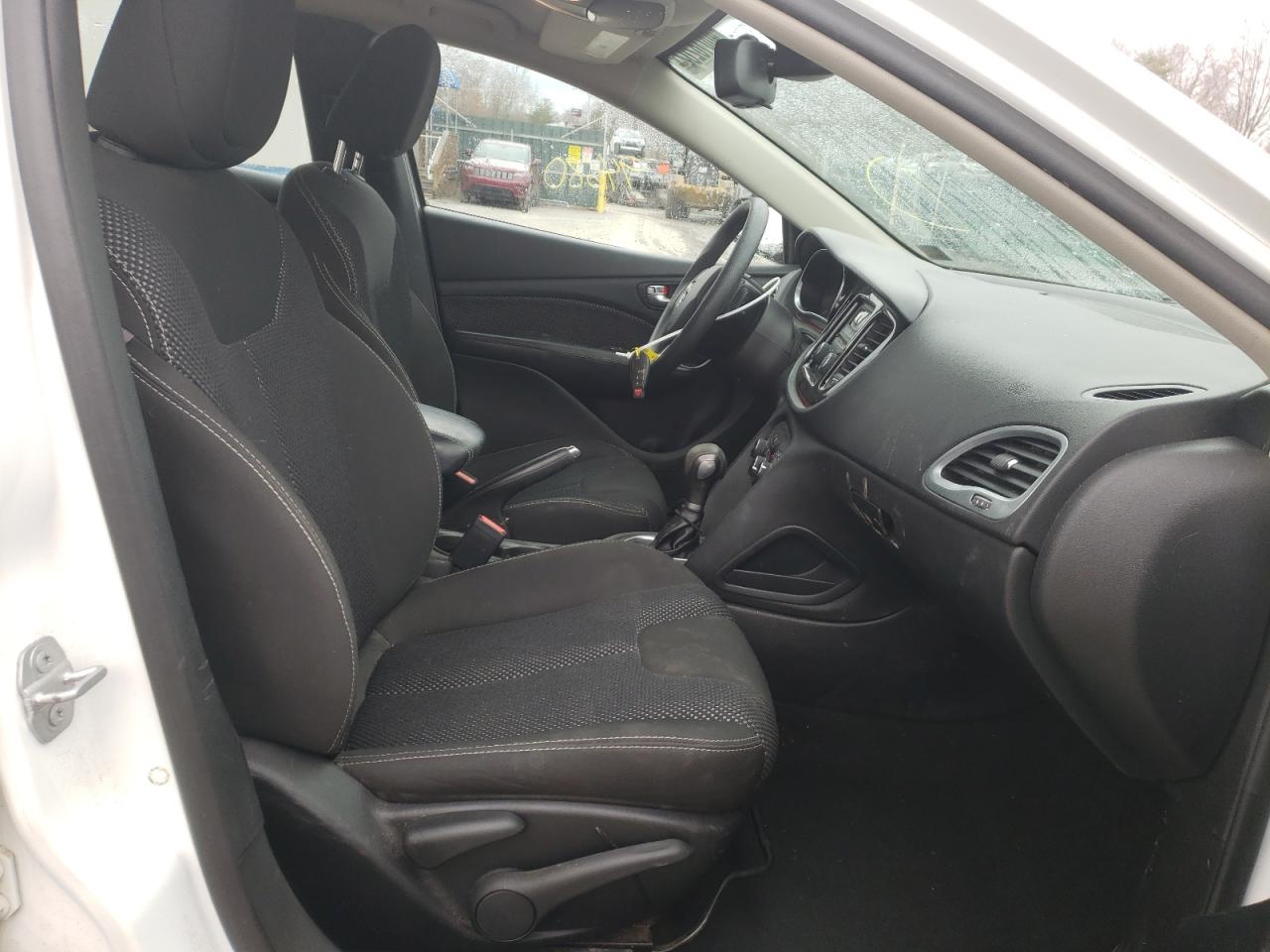 Photo 5 from auction – 2016 DODGE DART SXT with VIN 1C3CDFBA5GD660276