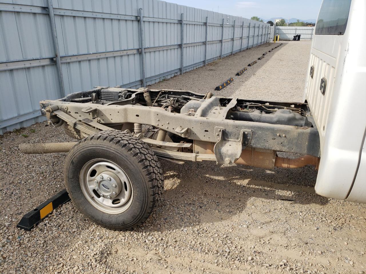 Photo 9 from auction – 2011 FORD F350 SUPER with VIN 1FDRF3B67BEC26692