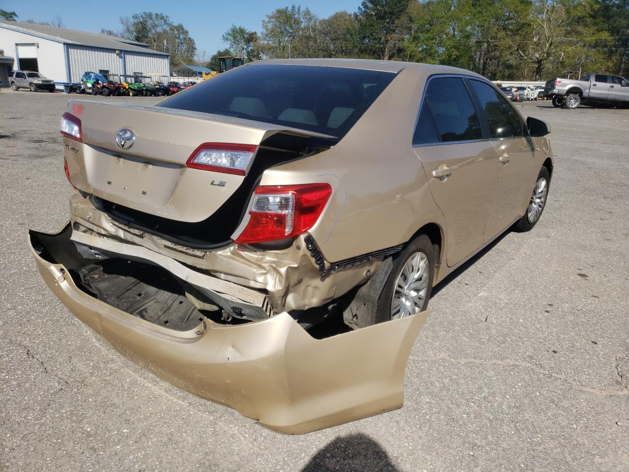 Photo 4 from auction – 2012 TOYOTA CAMRY BASE with VIN 4T1BF1FK9CU075939