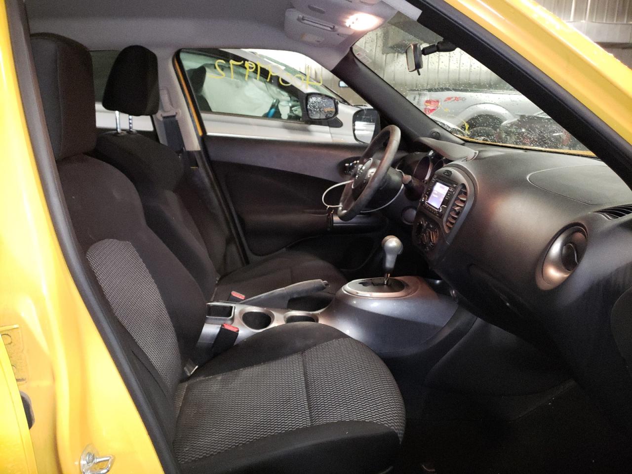 Zdjęcie 5 z aukcji – 2015 NISSAN JUKE S z VIN JN8AF5MV7FT553486