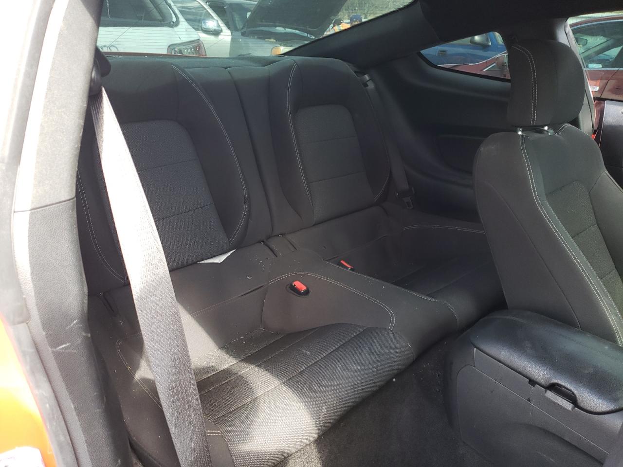 Photo 6 from auction – 2016 FORD MUSTANG with VIN 1FA6P8AM4G5243951