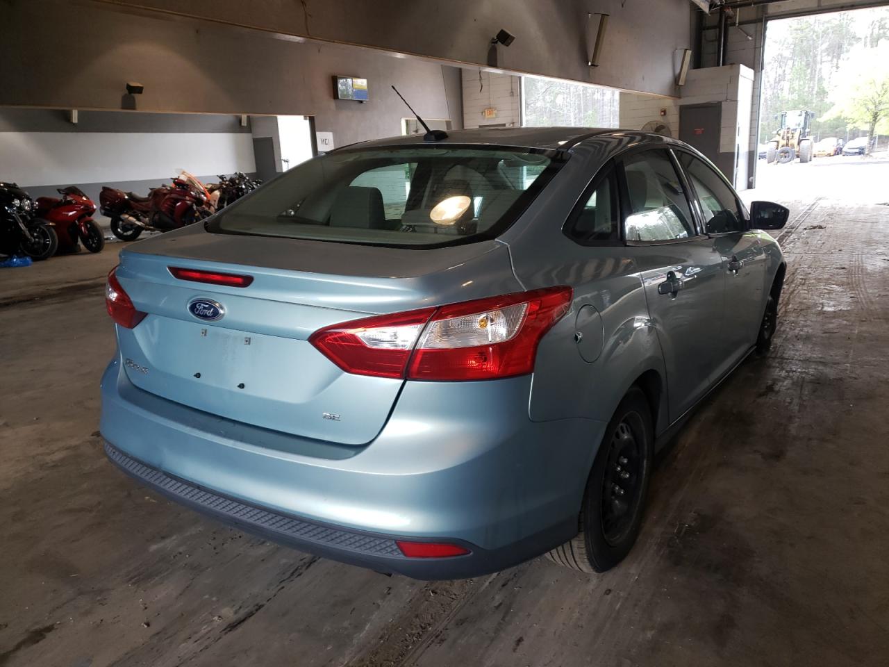 Photo 4 from auction – 2012 FORD FOCUS SE with VIN 1FAHP3F29CL363107