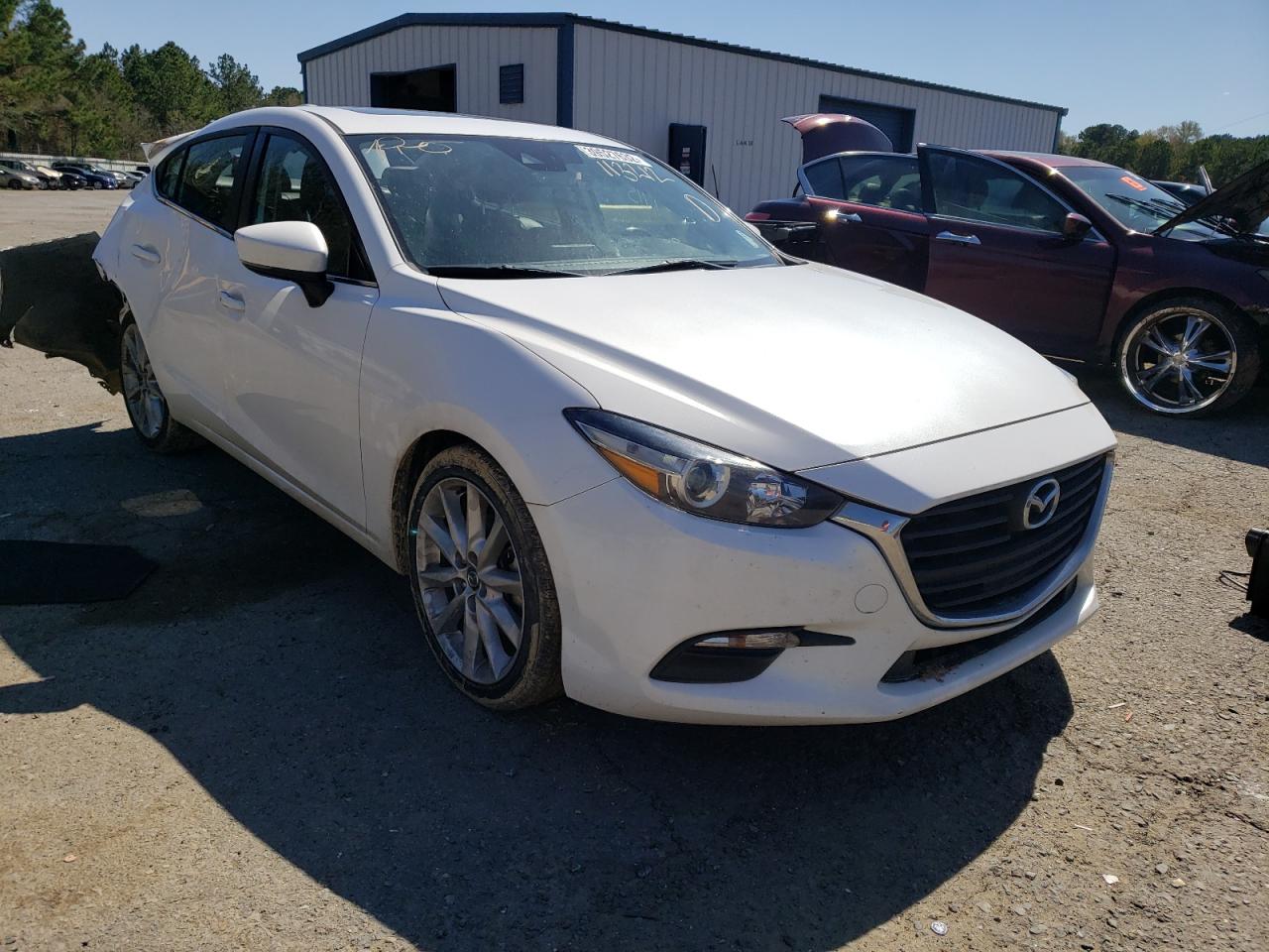 MAZDA 3 TOURING 2017 with VIN 3MZBN1V73HM113212 - Photo from auction